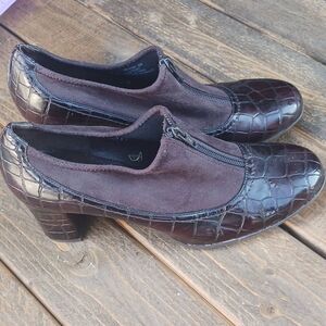 Franco Sarto women's brown heeled shoes size 7.5